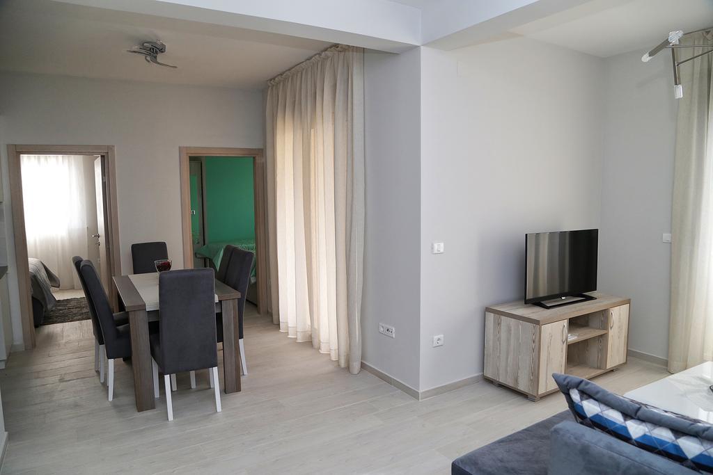 Apartmani Meb Dobra Voda Extérieur photo