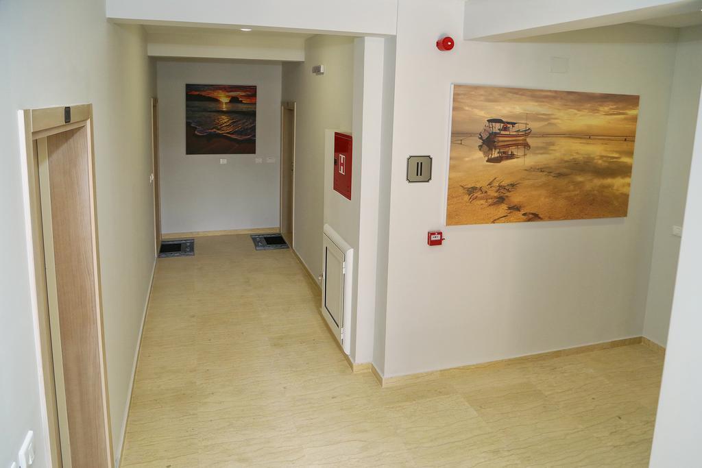 Apartmani Meb Dobra Voda Extérieur photo