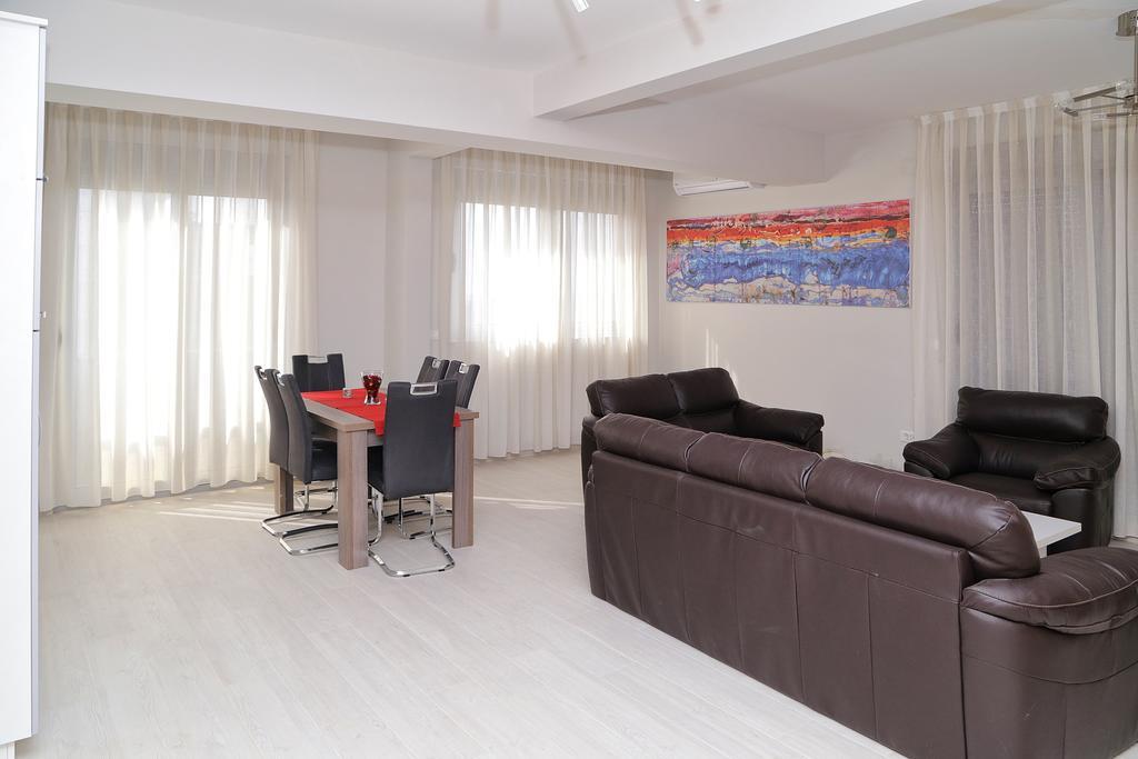 Apartmani Meb Dobra Voda Extérieur photo